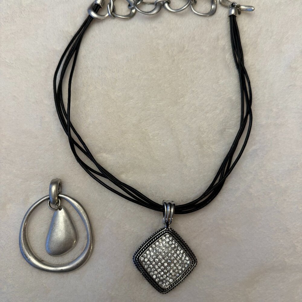 Premier Designs Black Leather Necklace